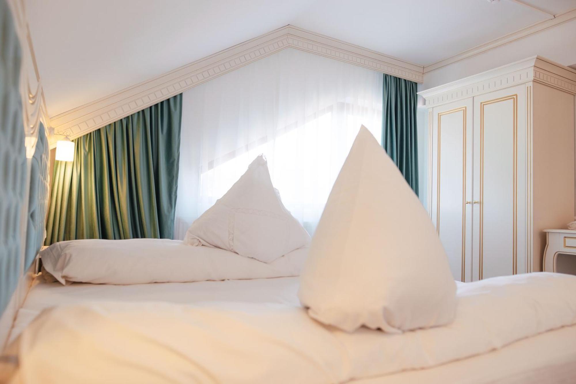 Hotel Miruna Sîmbăta de Sus Eksteriør bilde